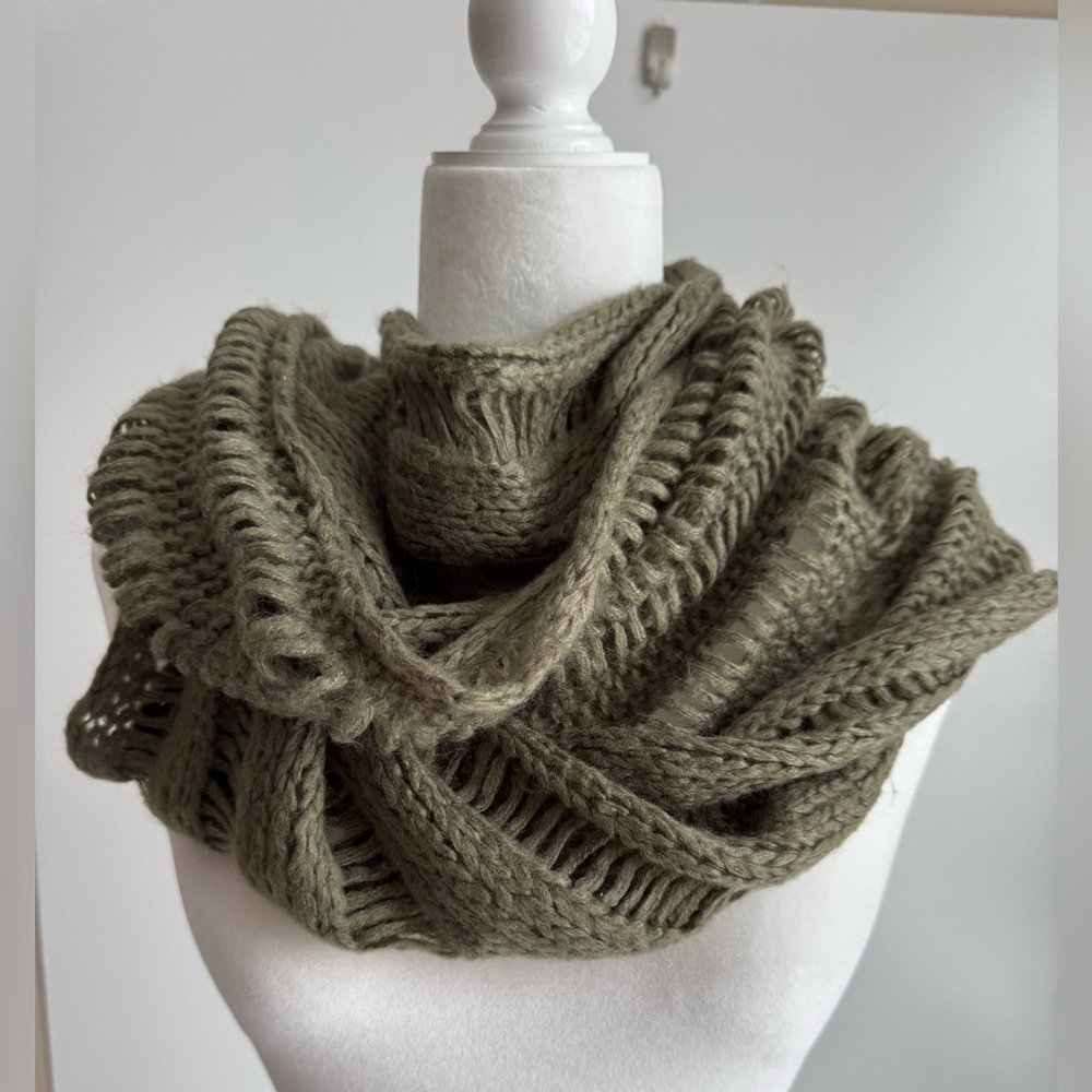 LEITH Scarf Women Open Knit Crochet Olive Green Infinity Soft Cozy Comfy